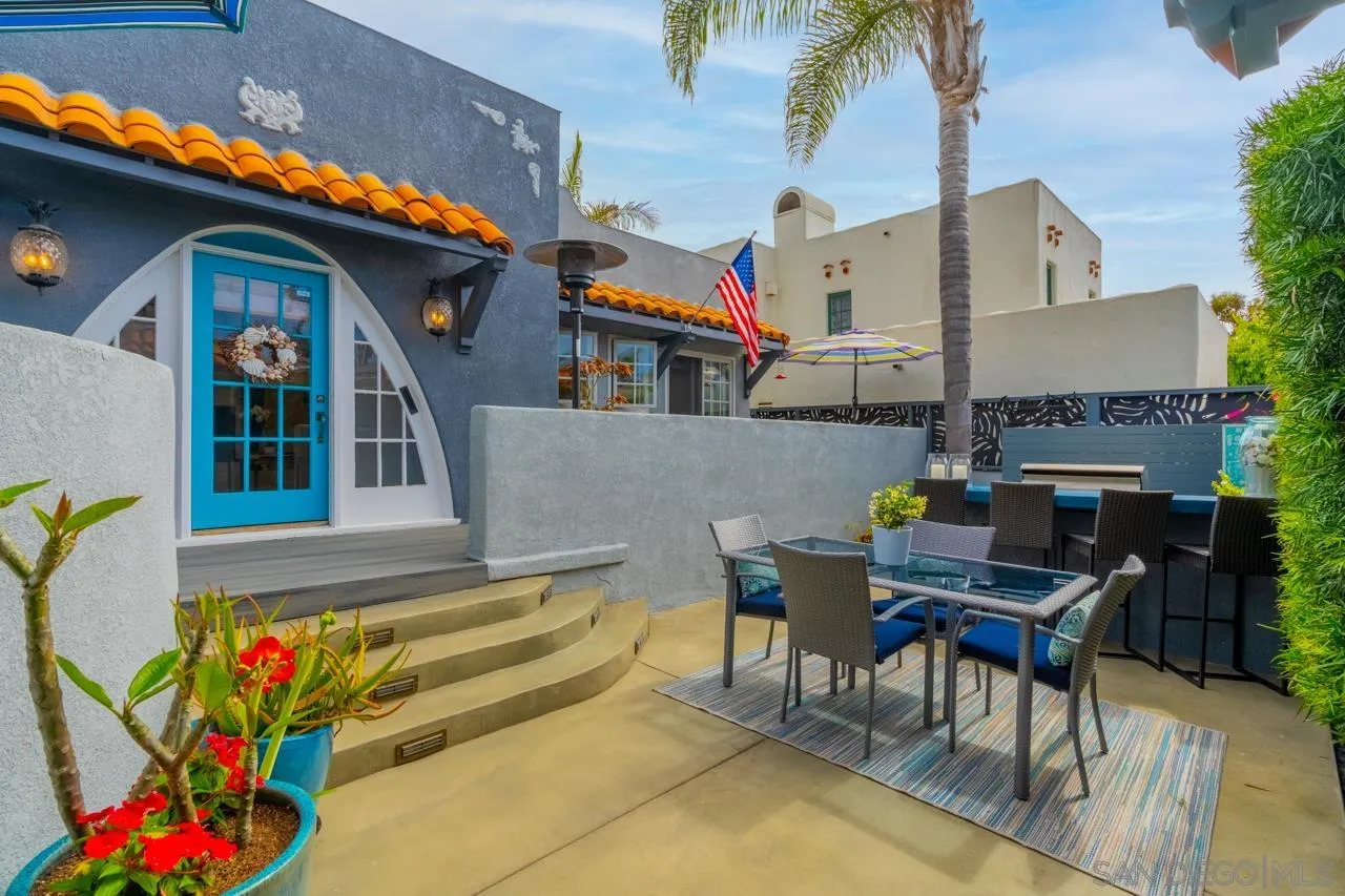 425 Sea Lane La Jolla, CA 92037 - Photo 6 of 41 a view of outdoor space yard and patio