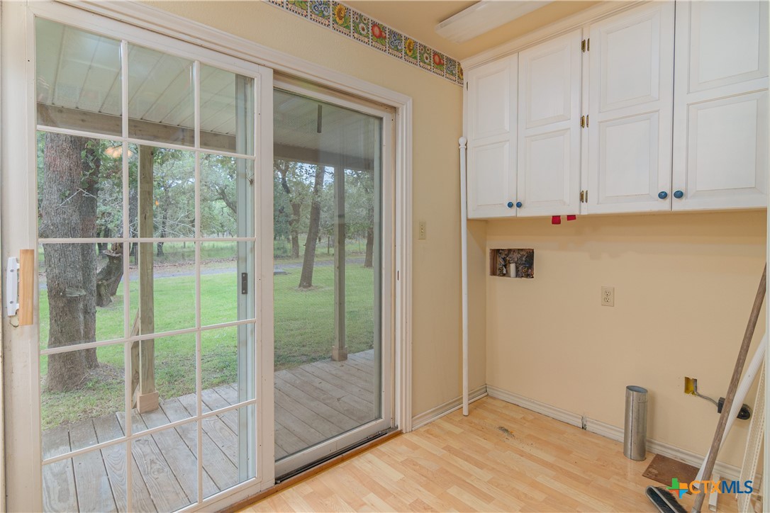 2981 Vivroux Ranch Road Seguin, TX 78155 - Photo 14 of 43 a view of an entryway