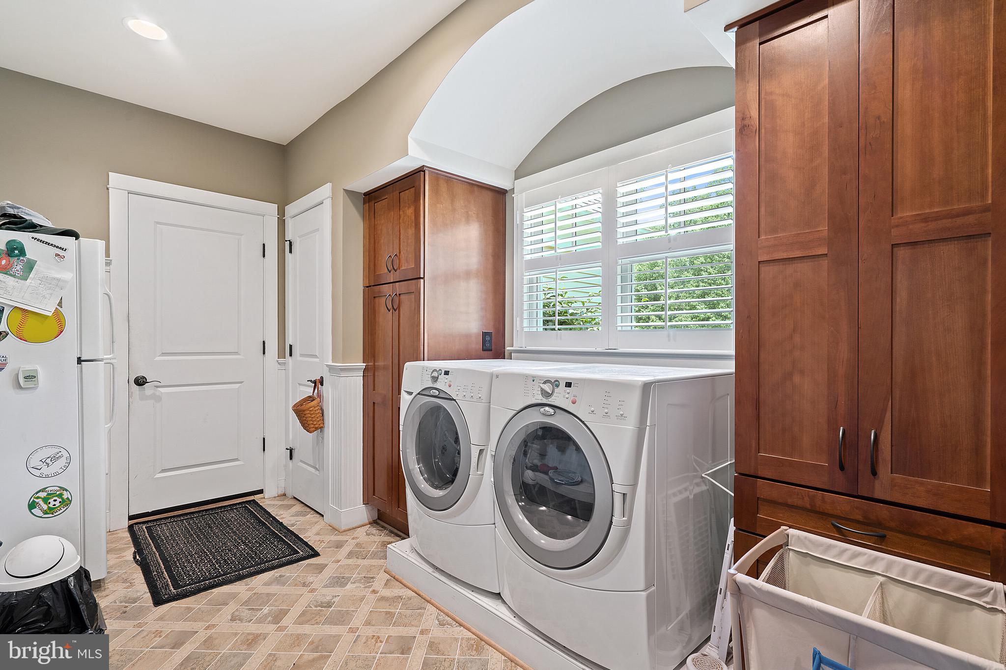 14570 Rillhurst Drive Culpeper, VA 22701 - Photo 22 of 62 Laundry on main level - laundry shoot!