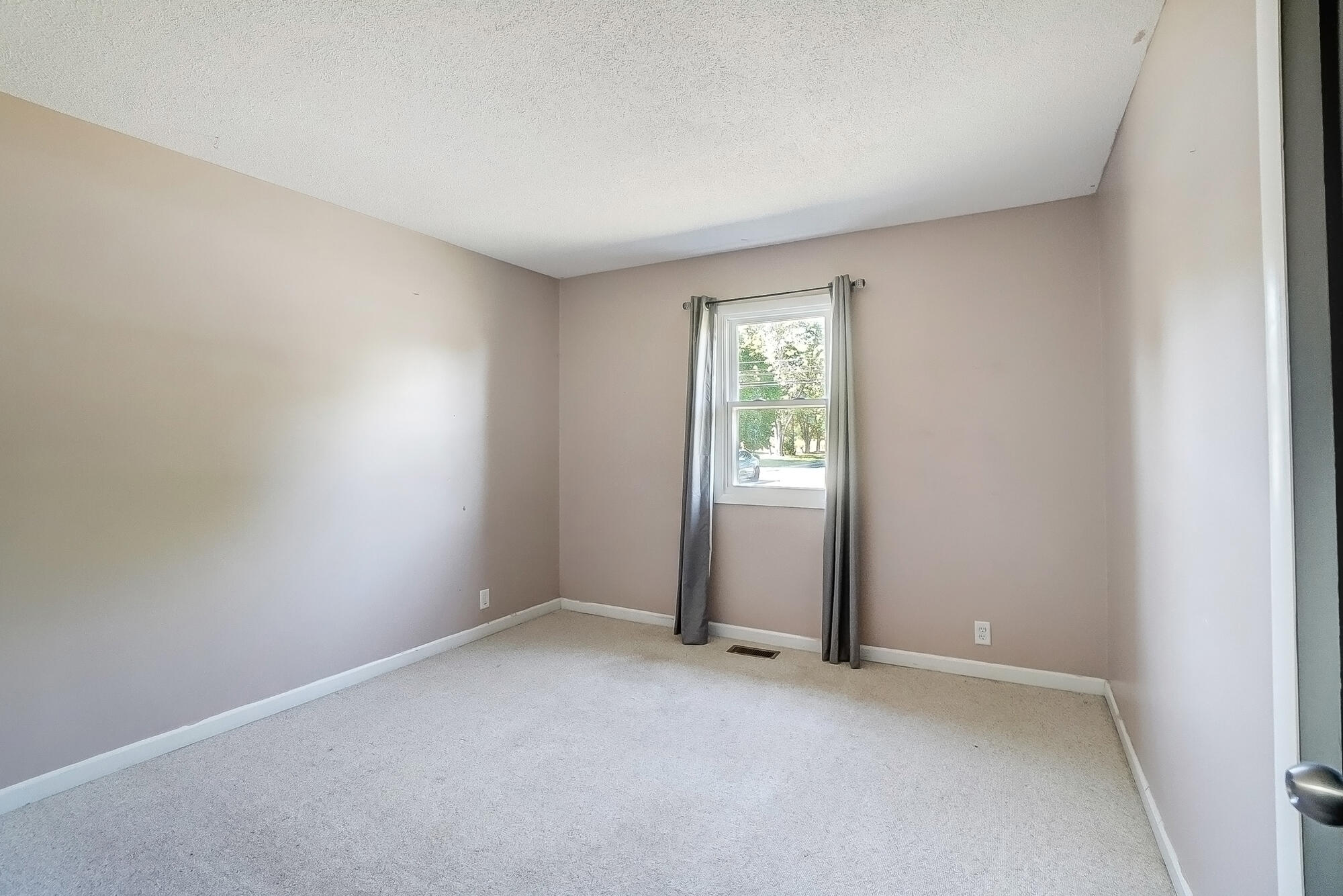 1427 Wonderlick Road Lima, OH 45805 - Photo 19 of 25 Gallery Image 19