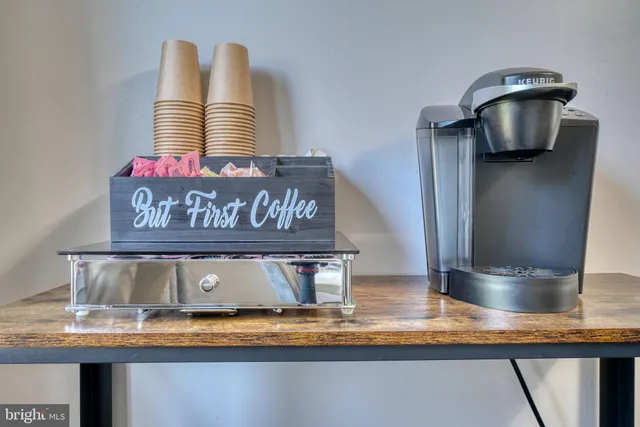 a close view of sink