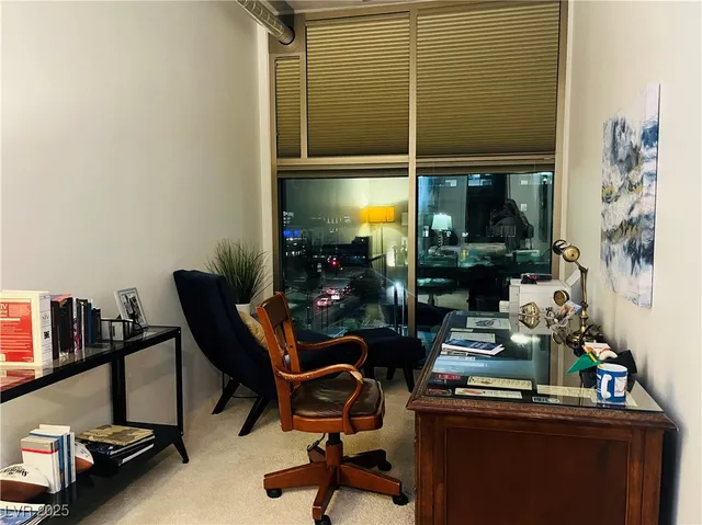 $2,475 | 353 East Bonneville Avenue, Unit 573, Las Vegas, NV 89101