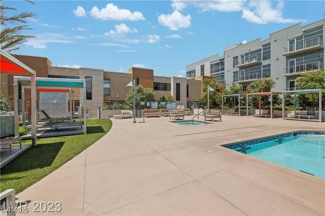 $2,475 | 353 East Bonneville Avenue, Unit 573, Las Vegas, NV 89101