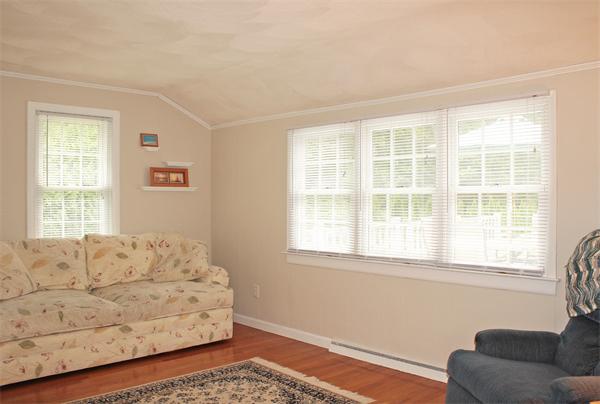 78 Carpenter Road Walpole, MA 02081 - Photo 11 of 30 Gallery Image 11