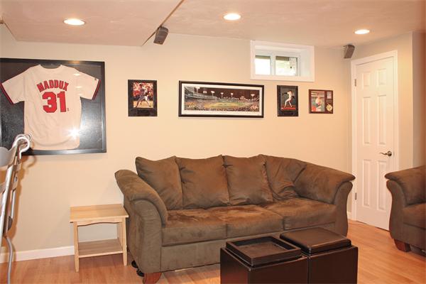 78 Carpenter Road Walpole, MA 02081 - Photo 20 of 30 Gallery Image 20