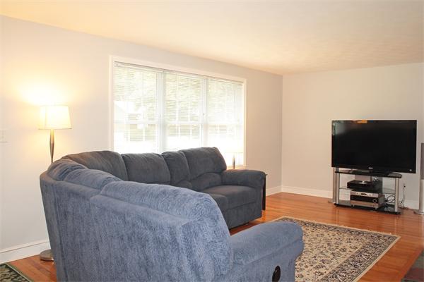 78 Carpenter Road Walpole, MA 02081 - Photo 5 of 30 Gallery Image 5