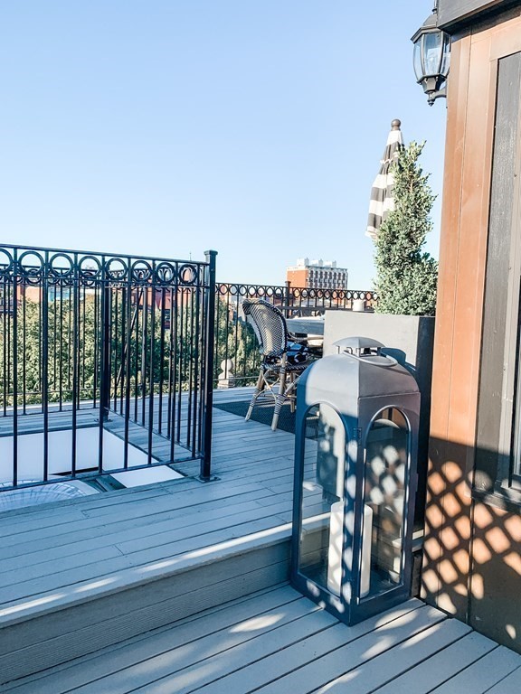 296 Commonwealth Avenue, Unit 5 Boston, MA 02115 - Photo 4 of 29 a view of a balcony with chairs