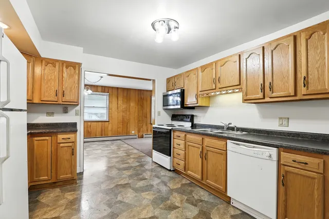 $244,000 | 2804 Elim Avenue, Zion, IL 60099