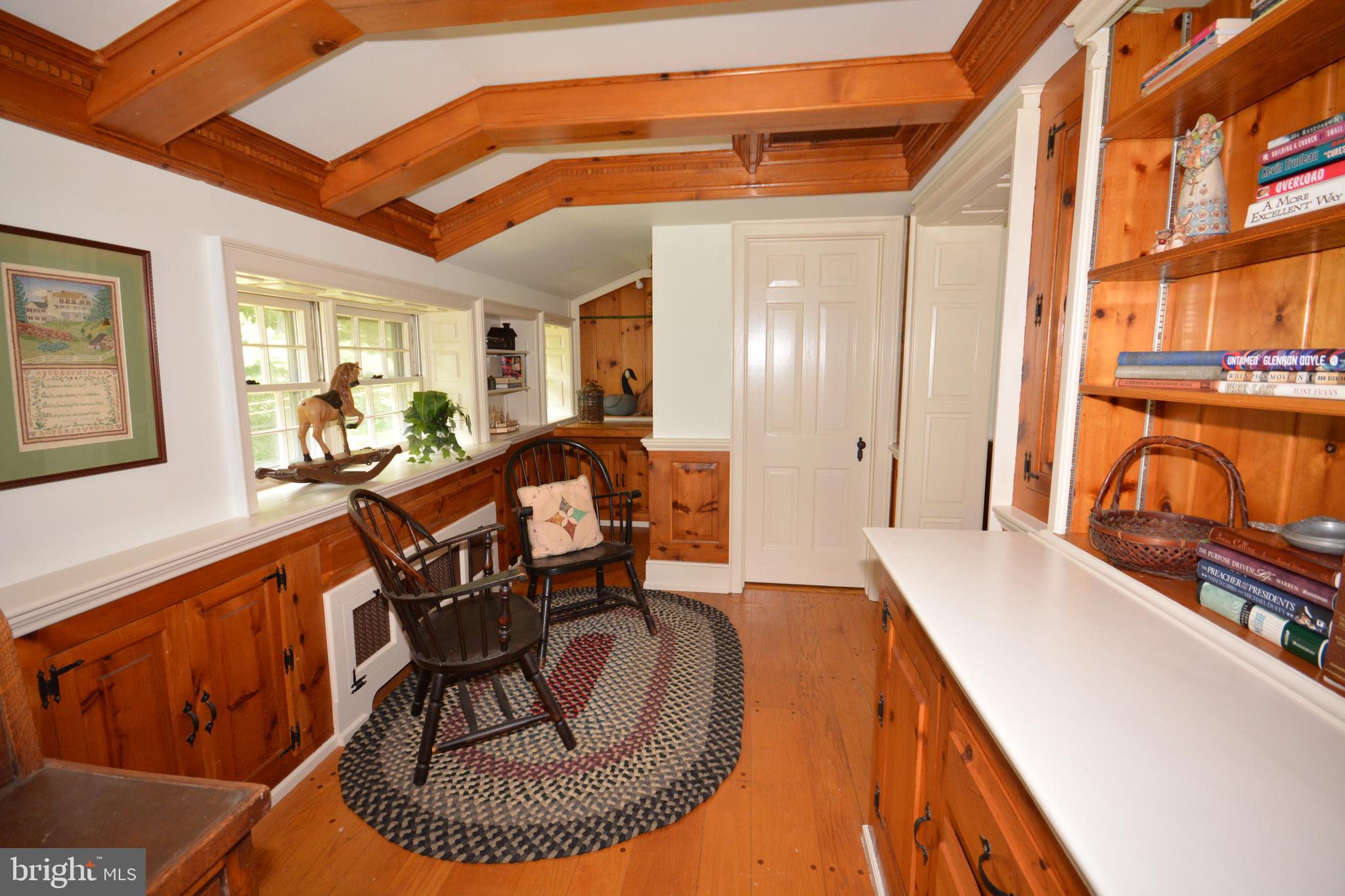 1023 Geigertown Road Birdsboro, PA 19508 - Photo 40 of 60 Office