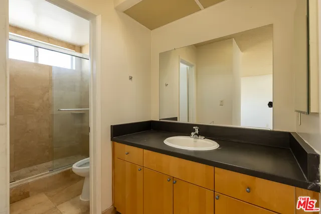 $3,875 | 1033 6th Street, Unit 310, Santa Monica, CA 90403