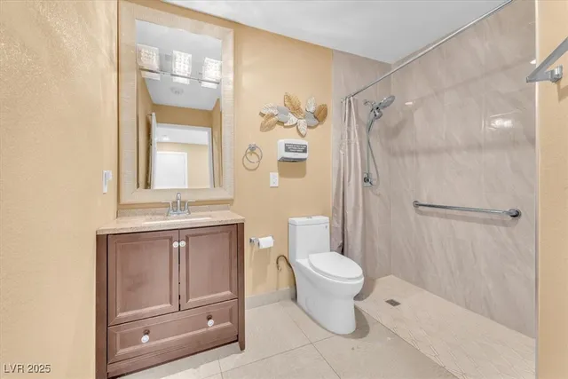 $1,250,000 | 7830 South Spencer Street, Las Vegas, NV 89123