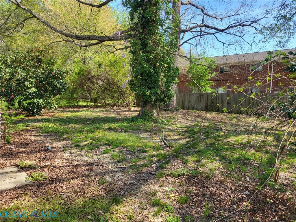 23 Colony Road Newport News, VA 23602 - Photo 7 of 34