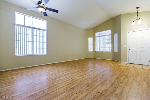 $1,800 | 9539 Observer Street, Las Vegas, NV 89123