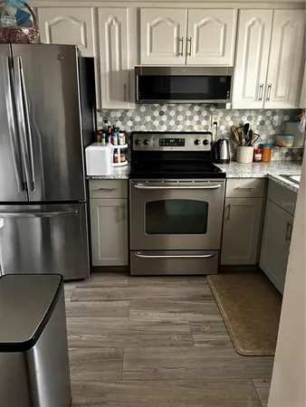 $2,000 | 5059 Live Oak Circle, Unit 5059, Bradenton, FL 34207