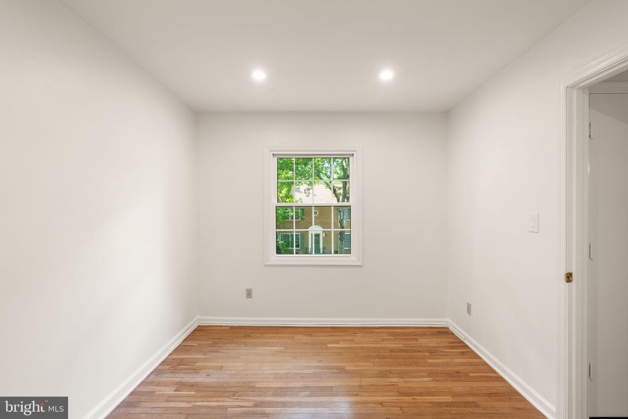 8330 Wickham Road Springfield, VA 22152 - Photo 36 of 53