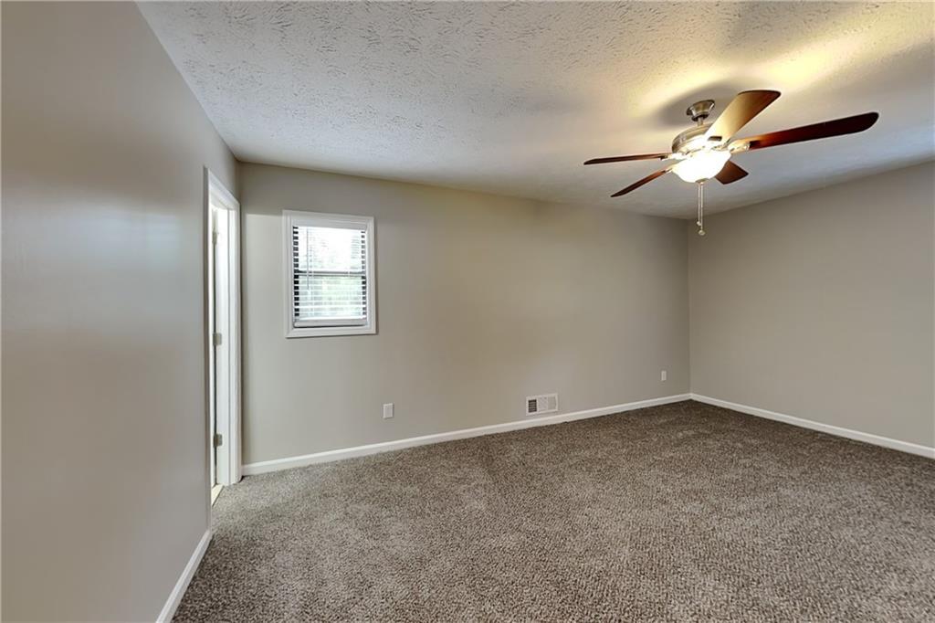 1630 Rex Drive Marietta, GA 30066 - Photo 10 of 24