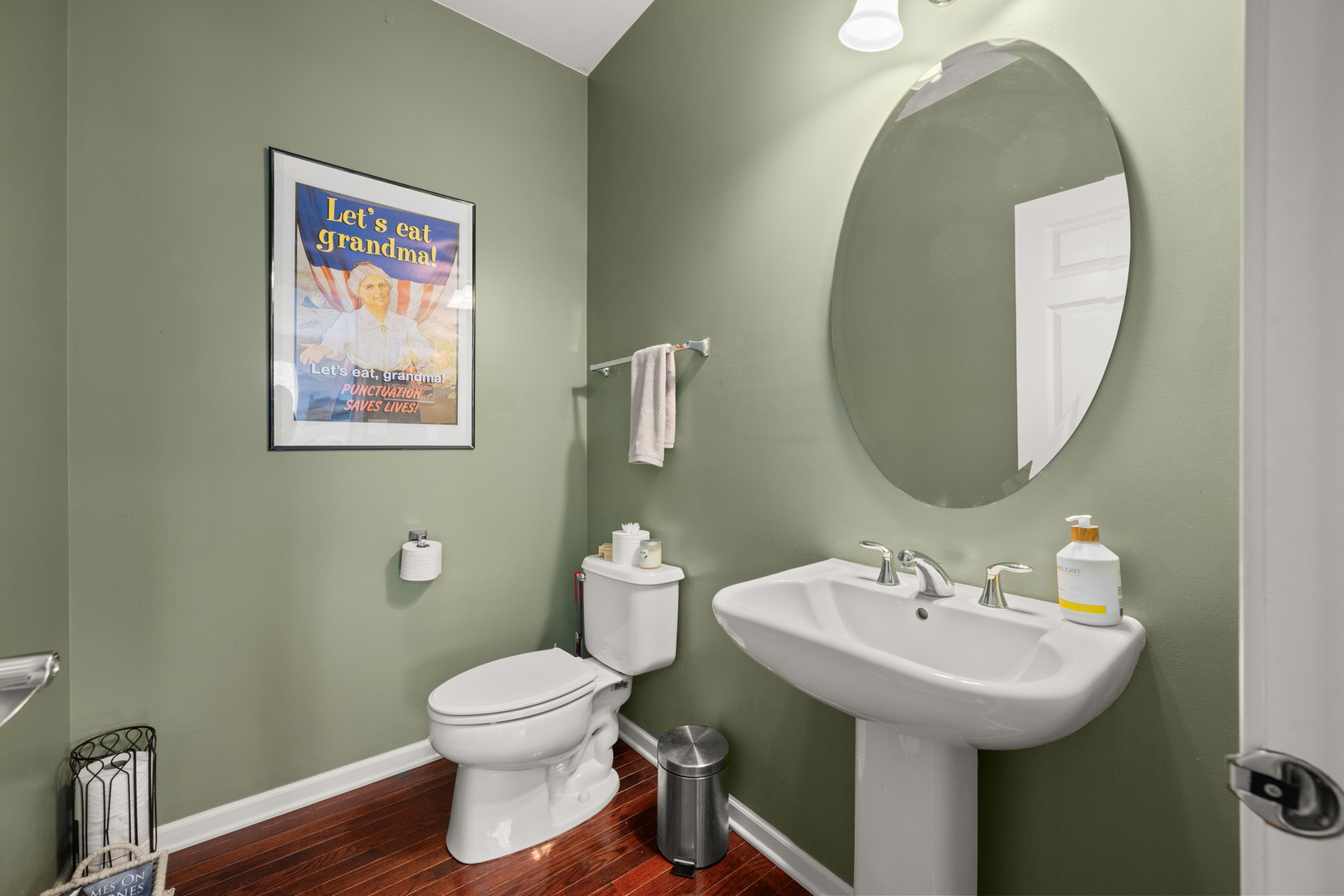 620 Northgate Drive Sycamore, IL 60178 - Photo 32 of 55 a bathroom with a toilet sink and mirror