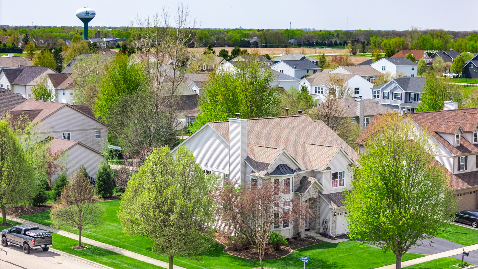 620 Northgate Drive Sycamore, IL 60178 - Photo 4 of 55 an aerial view of residential houses with outdoor space and river