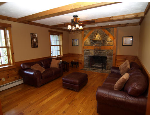 41 Farm Road Bolton, MA 01740 - Photo 8 of 18