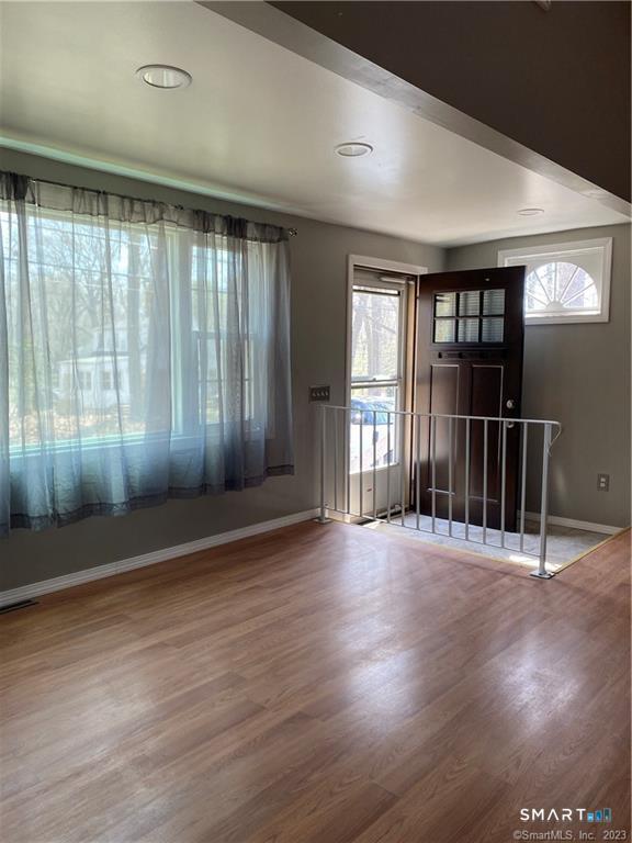 20 High Rock Road Hamden, CT 06514 - Photo 15 of 19 Gallery Image 15
