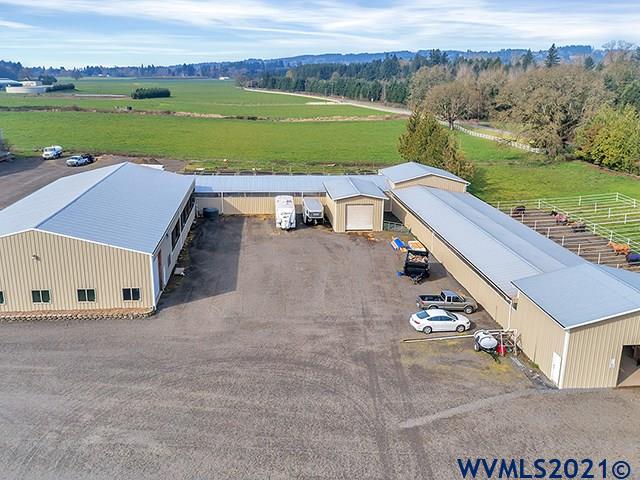 25200 Butteville Road Northeast Aurora, OR 97002 - Photo 4 of 42 Gallery Image 4