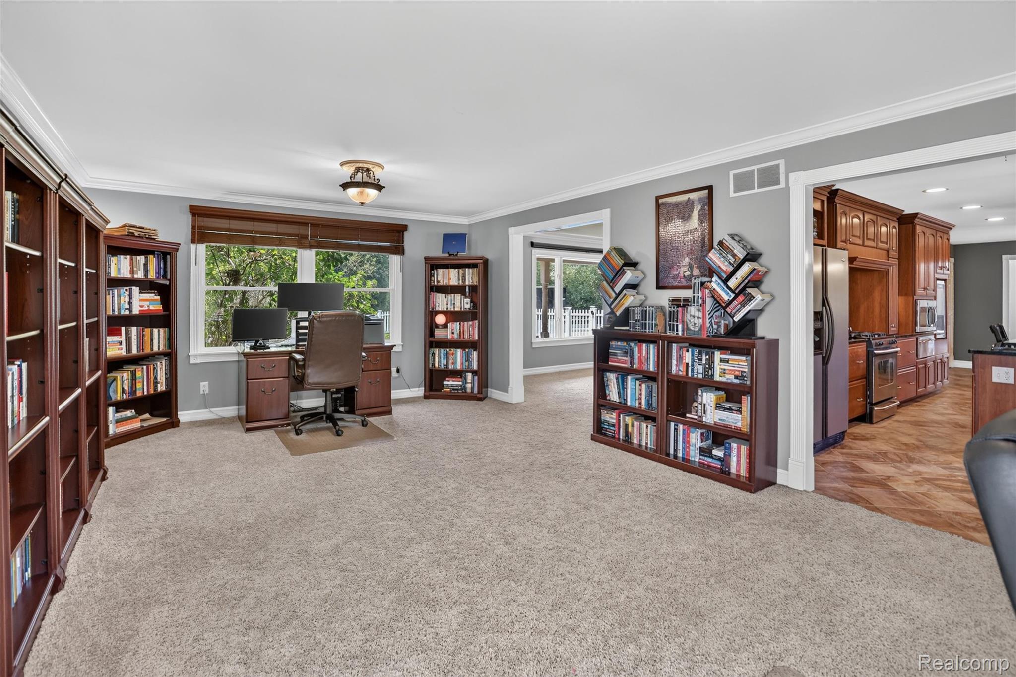7186 East River Road Flushing, MI 48433 - Photo 11 of 47 Office