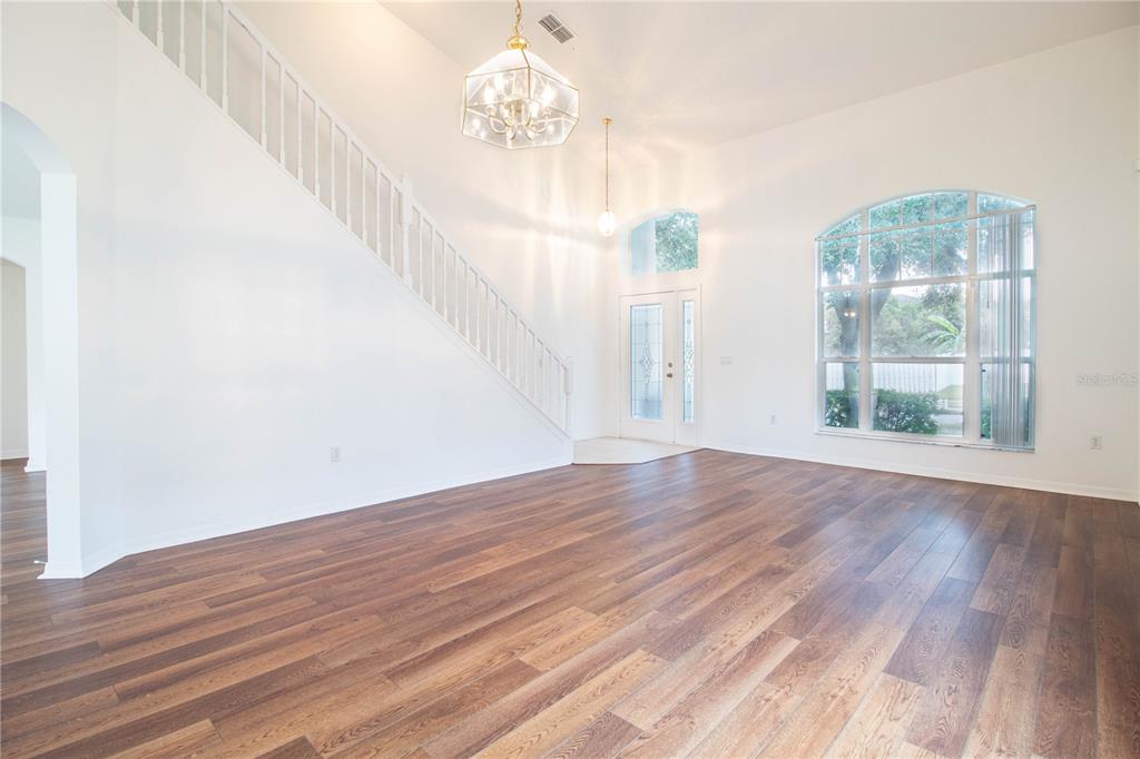 1709 Harris Hawk Road Orlando, FL 32837 - Photo 7 of 45 Gallery Image 7