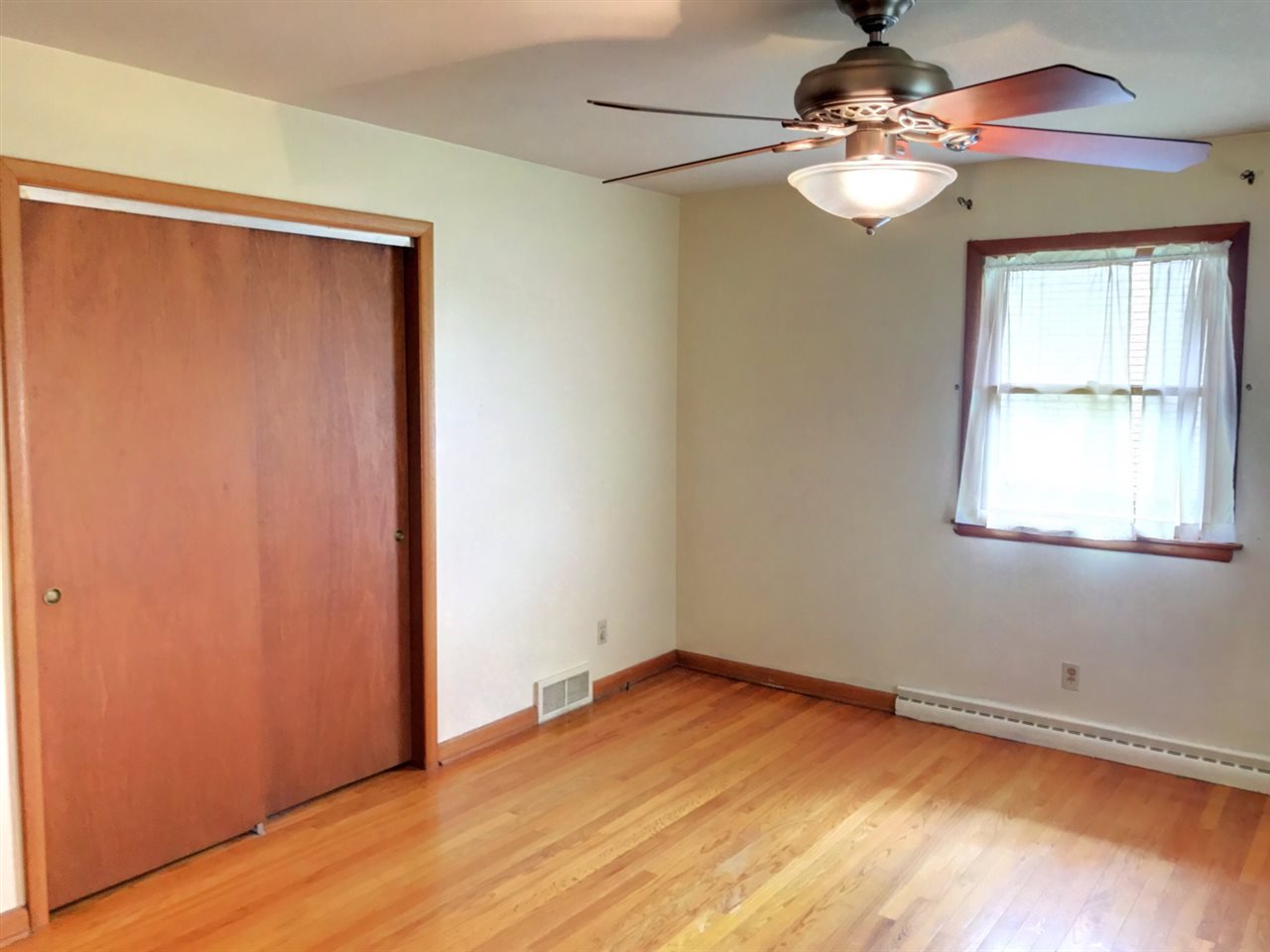 4209 Cushman Road Rockford, IL 61114 - Photo 16 of 25 Gallery Image 16