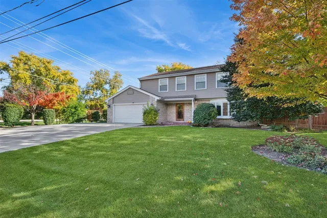 $799,000 | 2005 Greenview Road, Northbrook, IL 60062