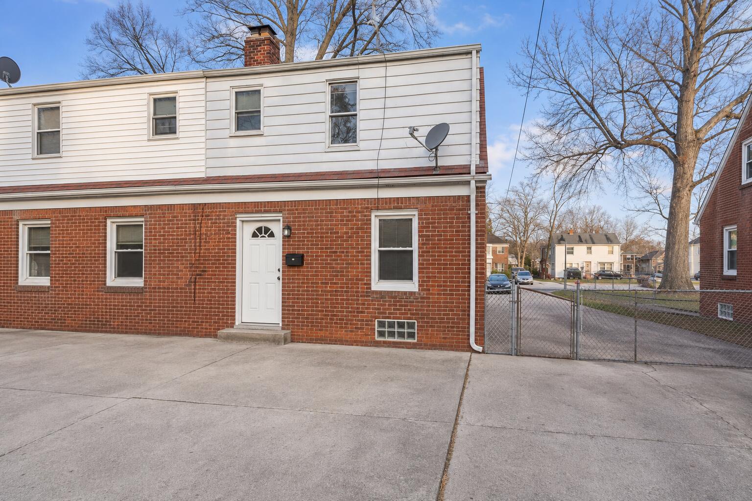 18434 Kelly Road Detroit, MI 48224 - Photo 10 of 10 10. 118434 Kelly Rear 2026-08-03