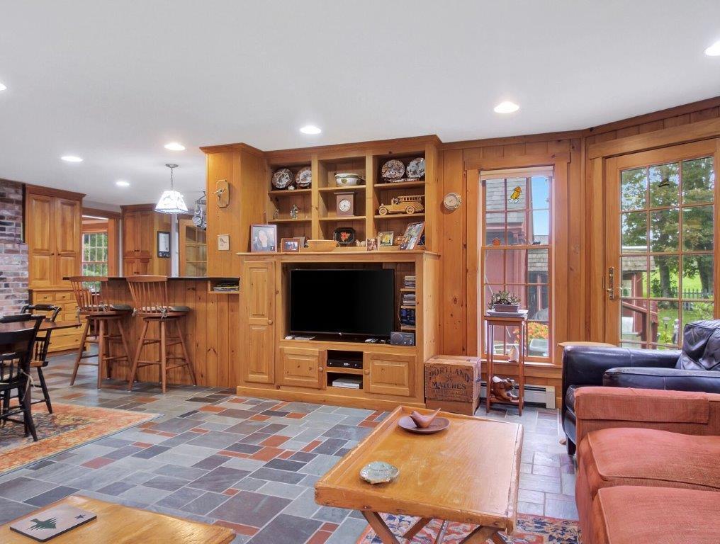 22 Vaughan Road Hallowell, ME 04347 - Photo 14 of 40 14
