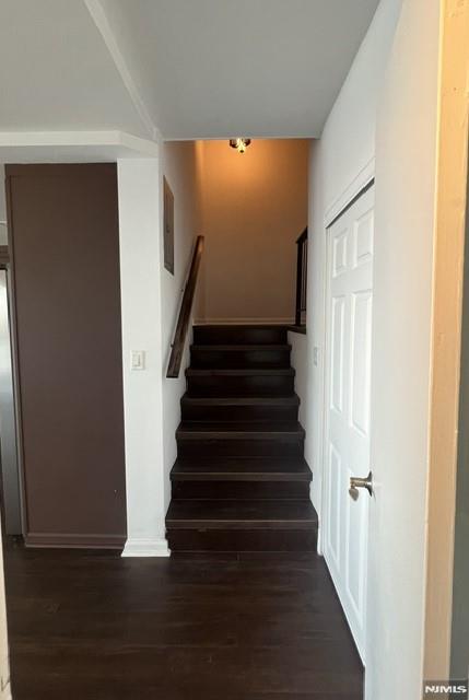 4 Horizon Road, Unit 1207 Fort Lee, NJ 07024 - Photo 2 of 33