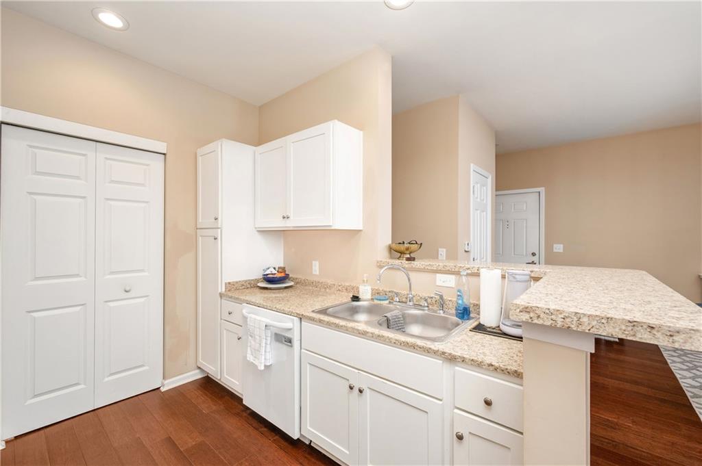 615 Stockton Ridge Cranberry Township, PA 16066 - Photo 12 of 25