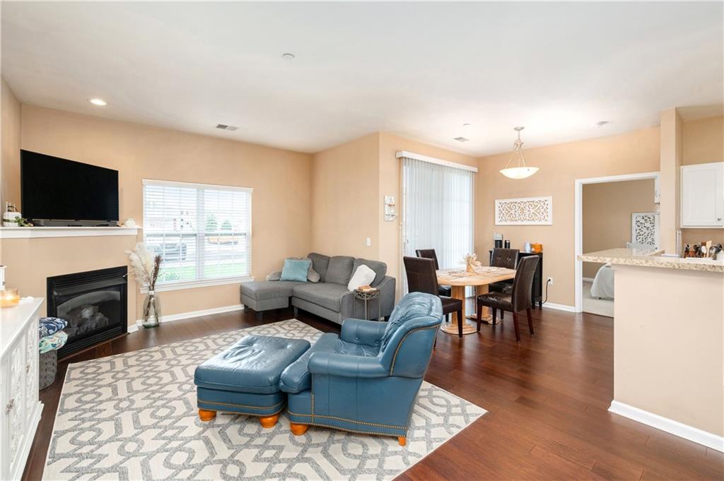 615 Stockton Ridge Cranberry Township, PA 16066 - Photo 6 of 25