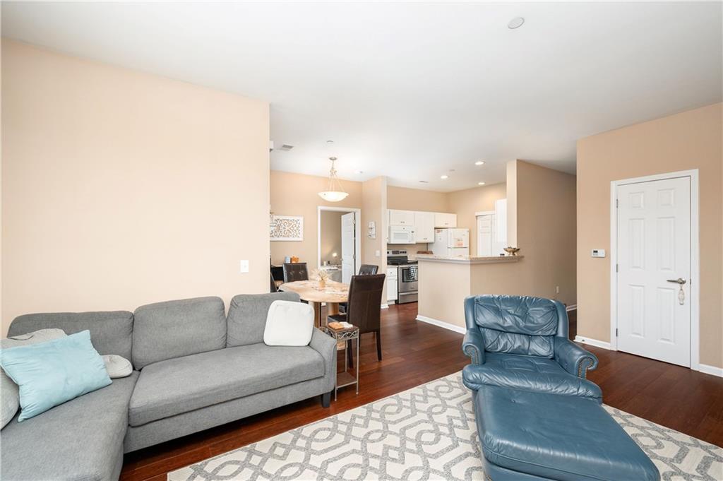 615 Stockton Ridge Cranberry Township, PA 16066 - Photo 9 of 25