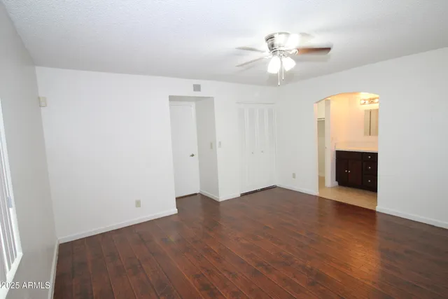 $2,500 | 626 West Paseo Way, Tempe, AZ 85283