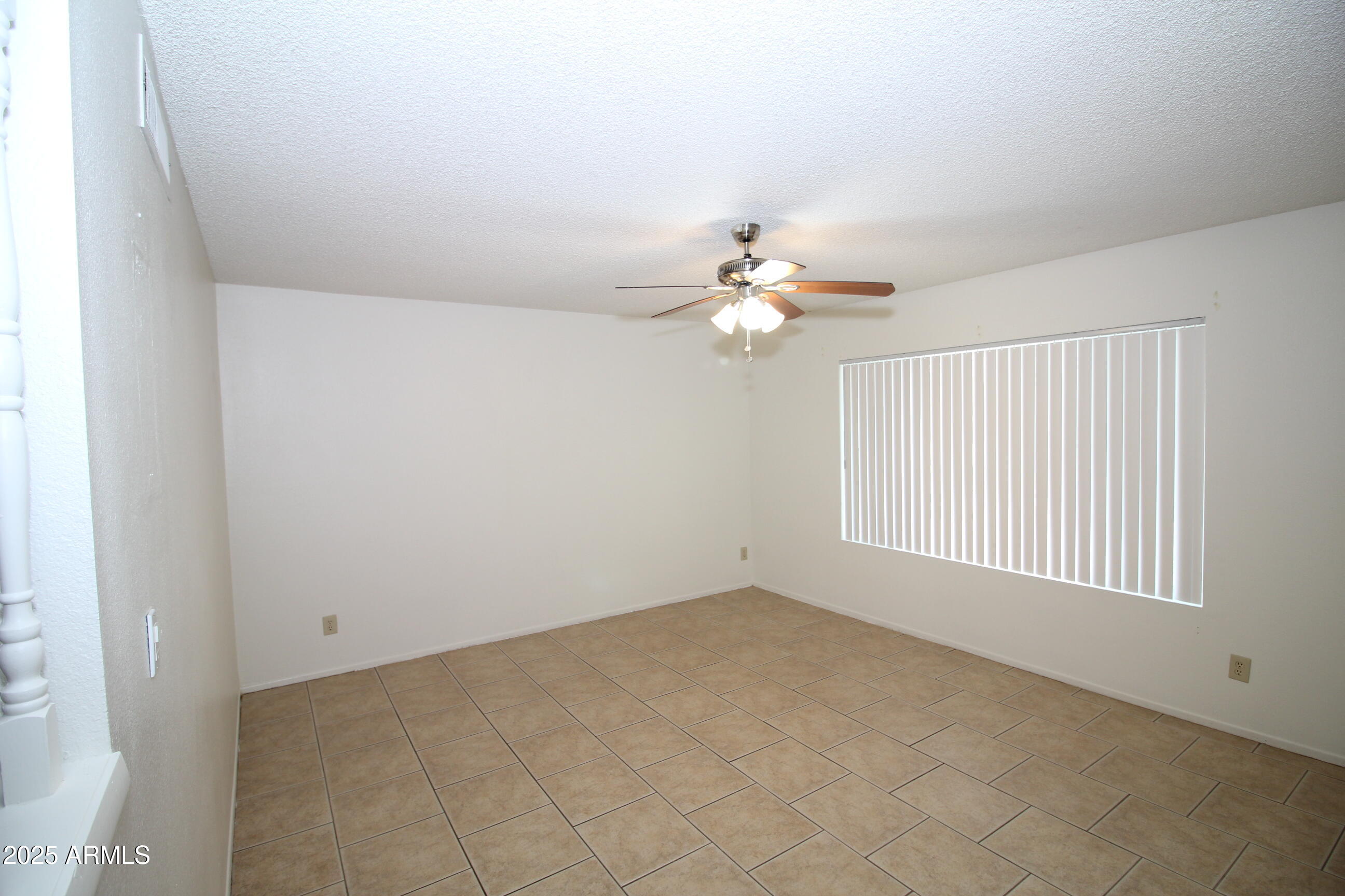 626 West Paseo Way Tempe, AZ 85283 - Photo 5 of 17 IMG_6559