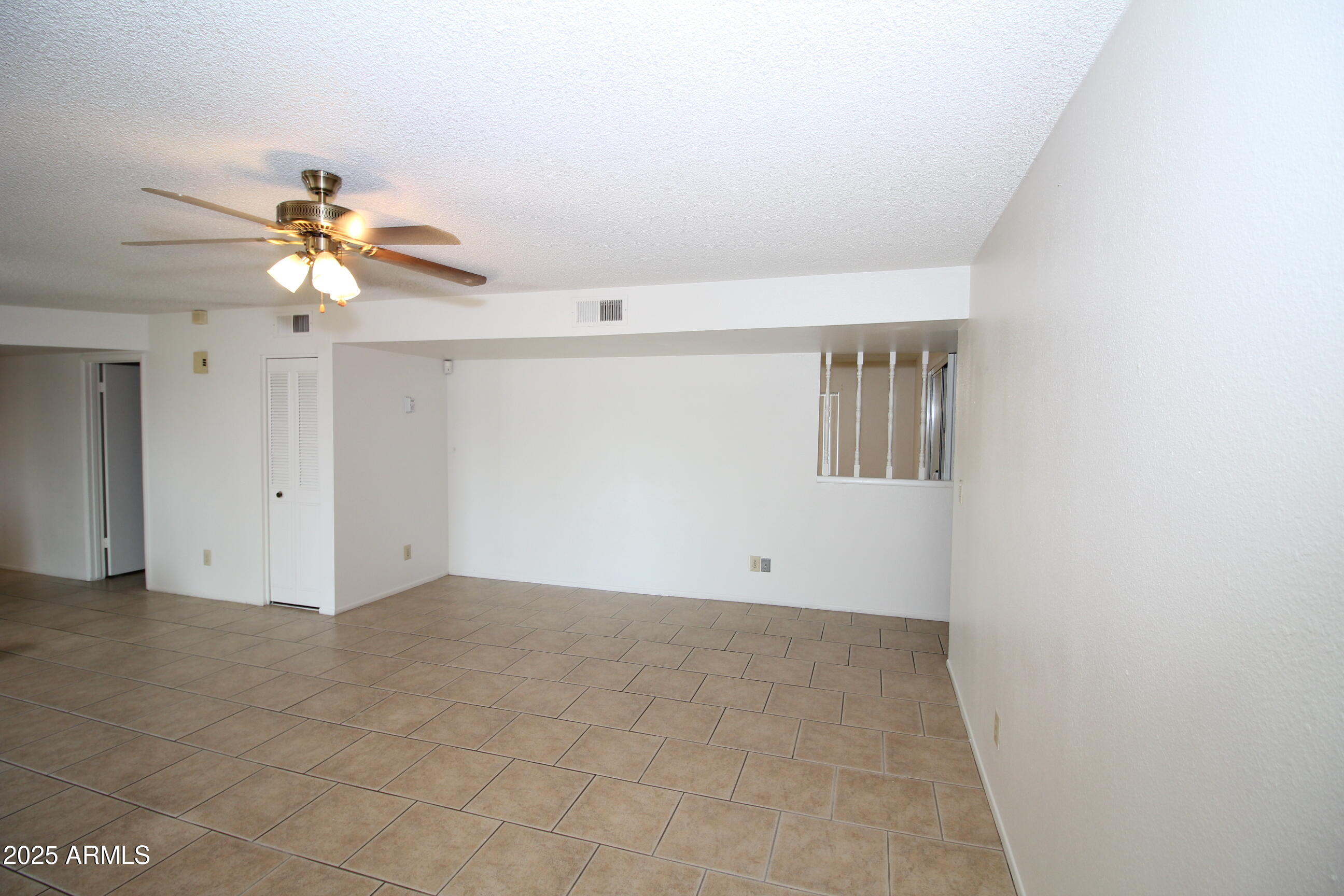 626 West Paseo Way Tempe, AZ 85283 - Photo 7 of 17 IMG_6564