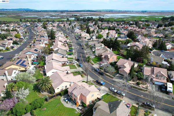 $660,000 | 4764 Brookside Circle, Fairfield, CA 94534