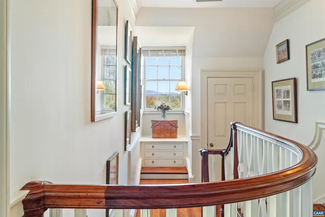a view of entryway with a front door