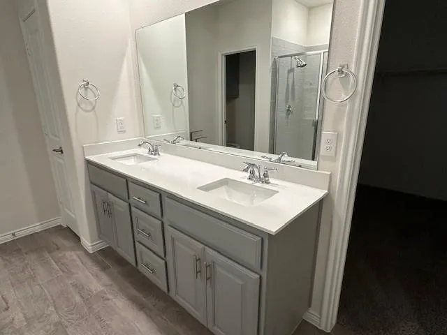 $2,400 | 3924 Sidney Lane, Forney, TX 75126