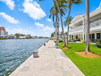 $8,300,000 | 2898 Northeast 26th Street, Fort Lauderdale, FL 33305