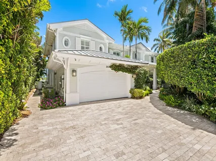$8,300,000 | 2898 Northeast 26th Street, Fort Lauderdale, FL 33305