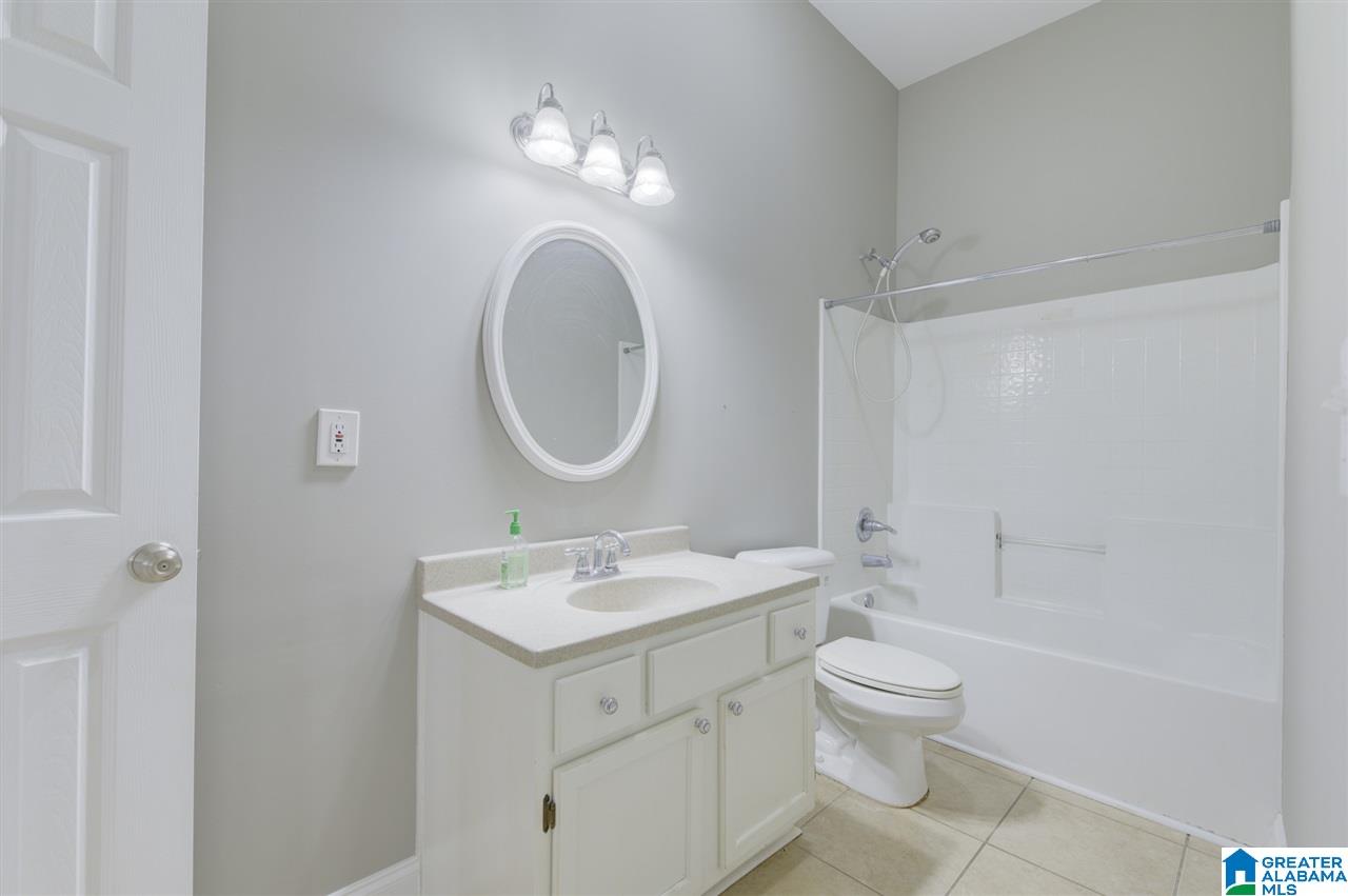 151 Lucas Lane Alabaster, AL 35114 - Photo 13 of 24
