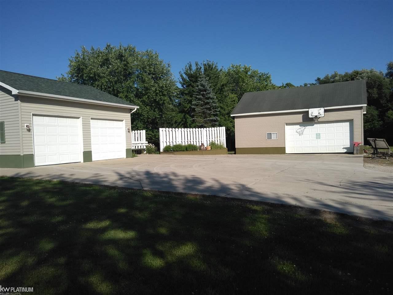 710 Nolan Road Goodells, MI 48027 - Photo 2 of 49 31387313-1.JPG