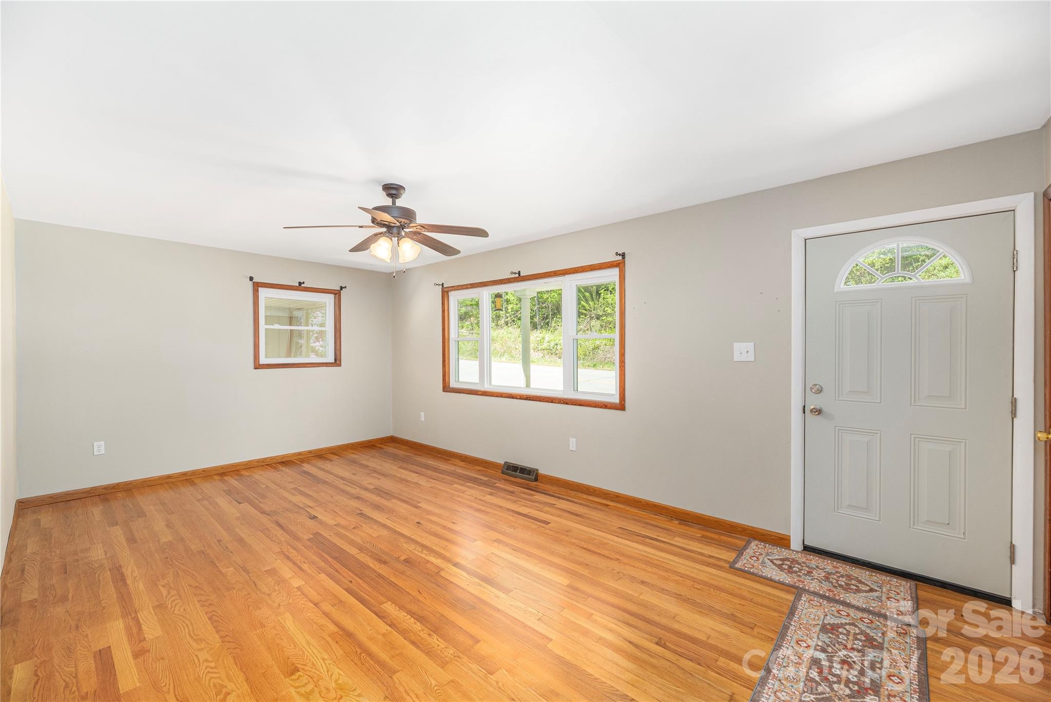 1140 Groundhog Road Canton, NC 28716 - Photo 4 of 23