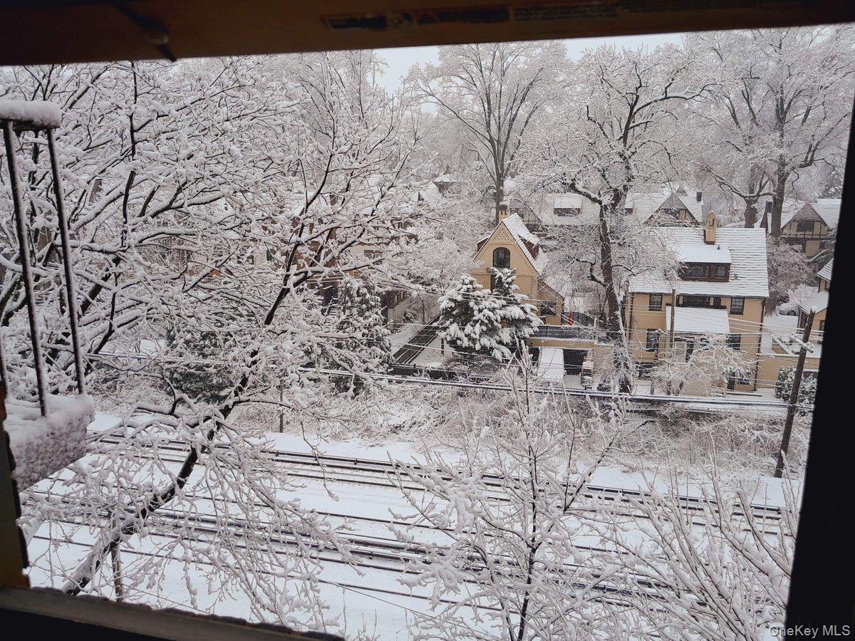 77-16 Austin Street, Unit 5L Queens, NY 11375 - Photo 12 of 13