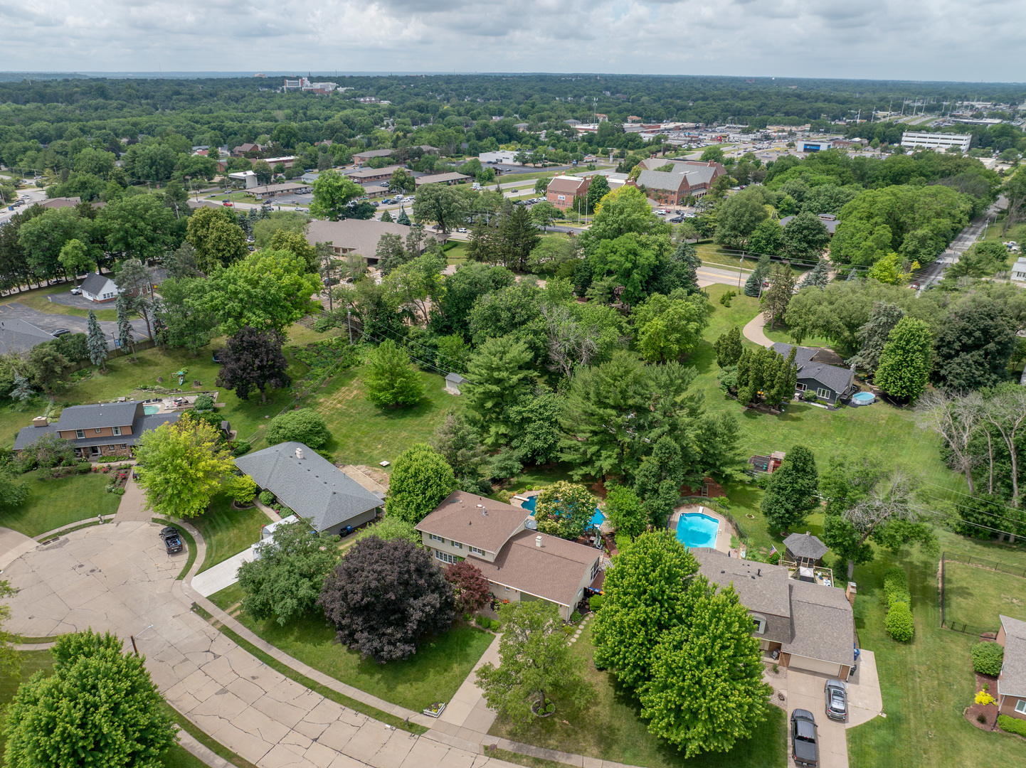 3726 Ridgewood Drive Davenport, IA 52807 - Photo 49 of 58
