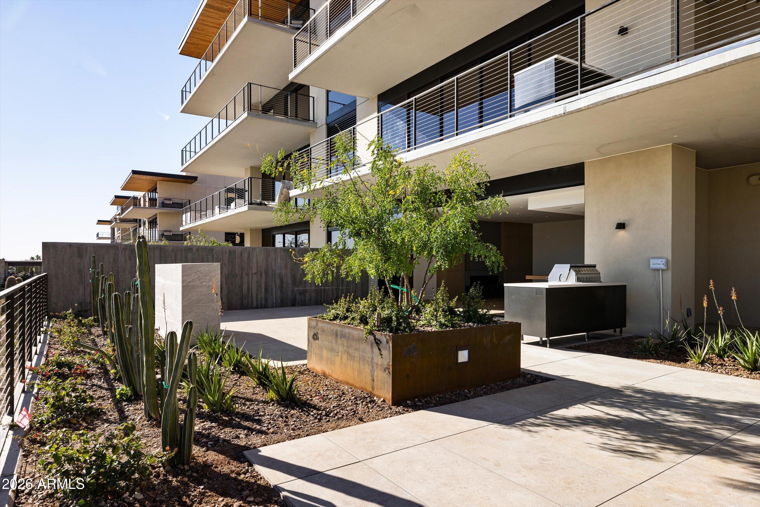 4849 North Camelback Ridge Road, Unit B104 Scottsdale, AZ 85251 - Photo 16 of 41 Private Patio