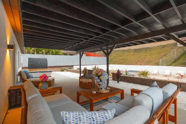 $1,995,900 | 3011 Lloyd Street, San Diego, CA 92117